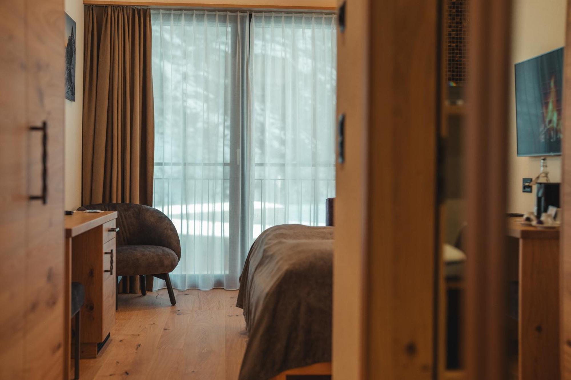 Hotel Porta Cervino Täsch Dış mekan fotoğraf