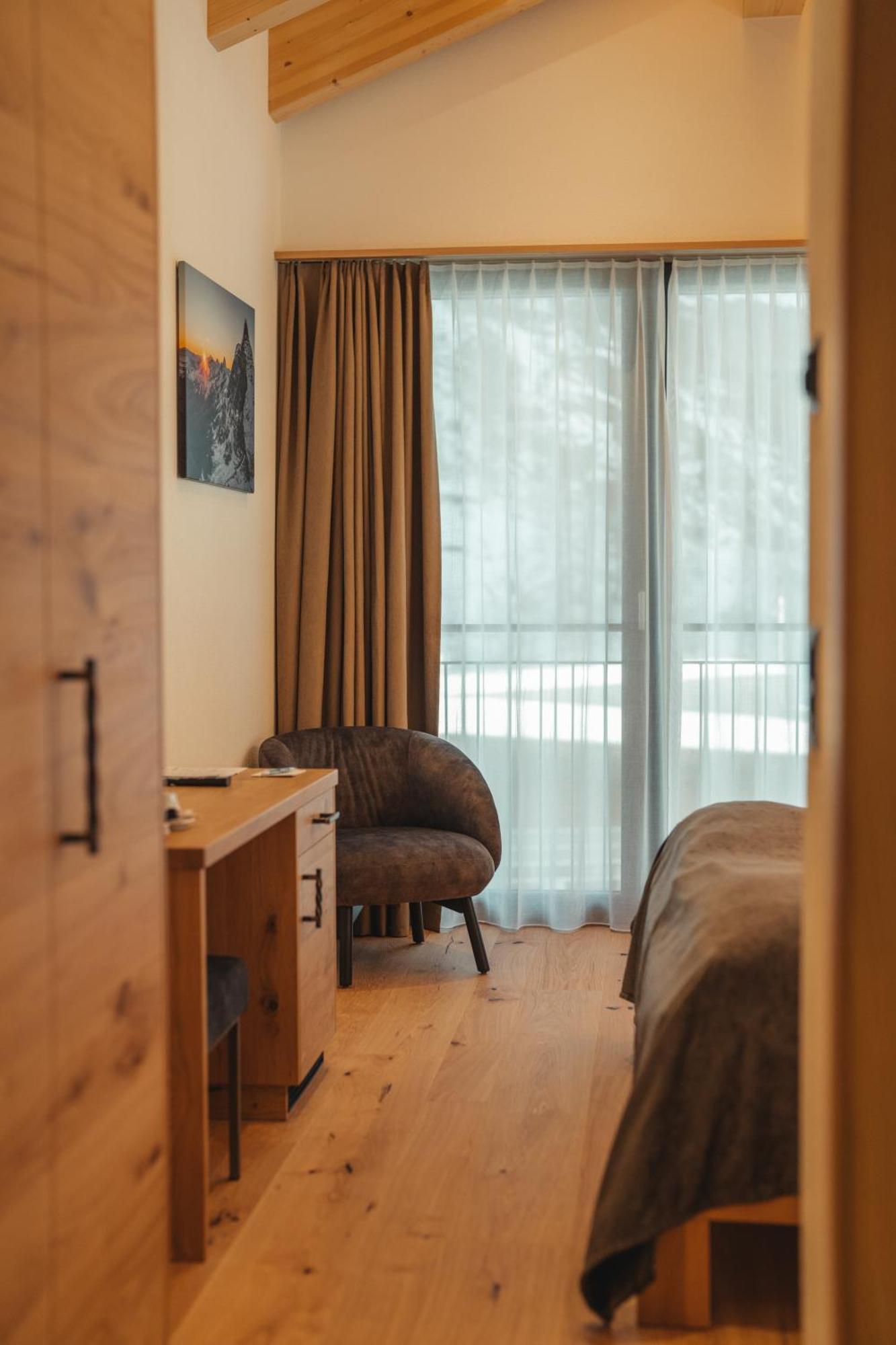 Hotel Porta Cervino Täsch Dış mekan fotoğraf